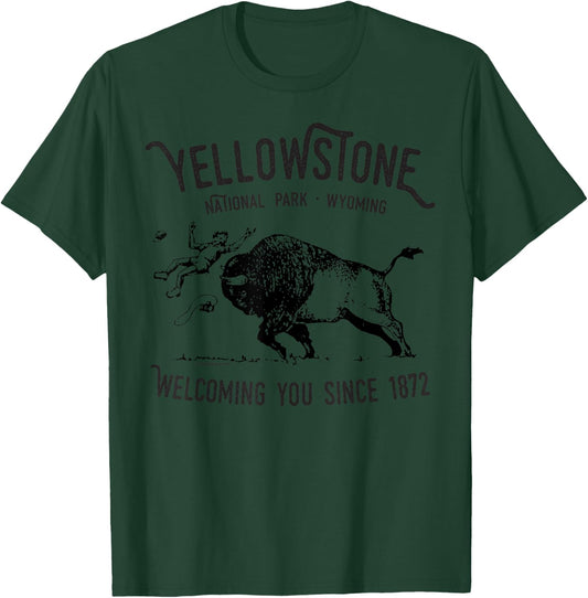 Yellowstone Bison Toss National Park Wyoming Vintage T-Shirt - T-Shirt | Forest