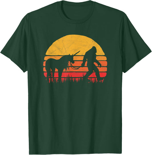 Funny Bigfoot / Sasquatch & Unicorn Shirt - Vintage Legends! T-Shirt - T-Shirt | Forest