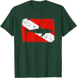 Shark Dive Flag / Vintage Distressed Divers T-Shirt - T-Shirt | Forest