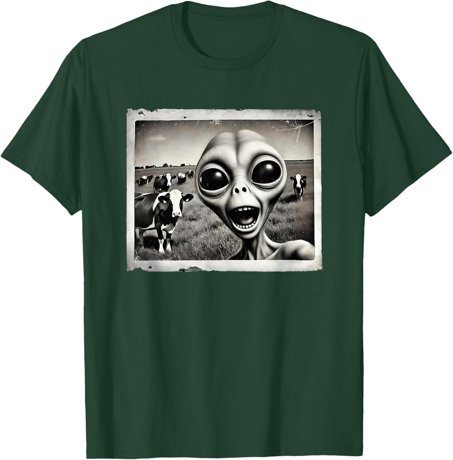 Funny Alien Selfie With Cows UFO Sci-Fi Humor T-Shirt - T-Shirt | Forest