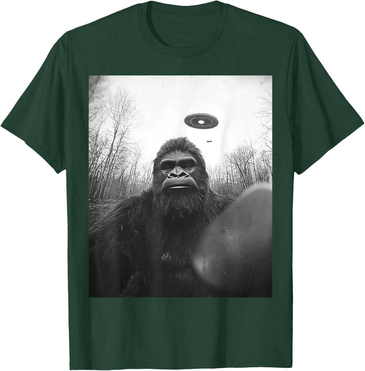 Funny graphic Sasquatch BigFoot UFO Alien Funny weird T-Shirt - T-Shirt | Forest
