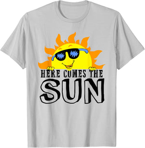 Here Comes The Sun Beach Lover Summer Vacation women T-Shirt - T-Shirt | Ash