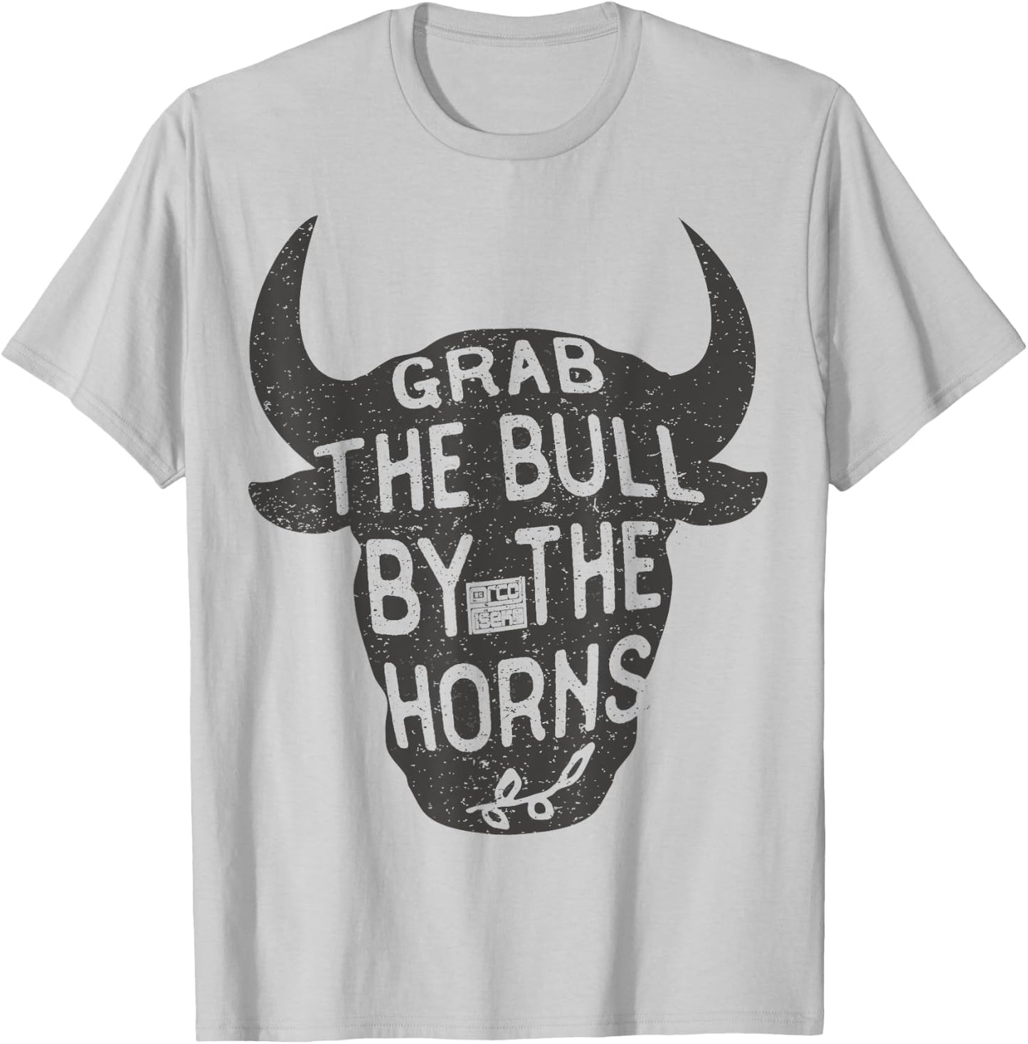 Vintage Inspiration Grab Bull Horns Rodeo Cow Riding T-Shirt - T-Shirt | Ash