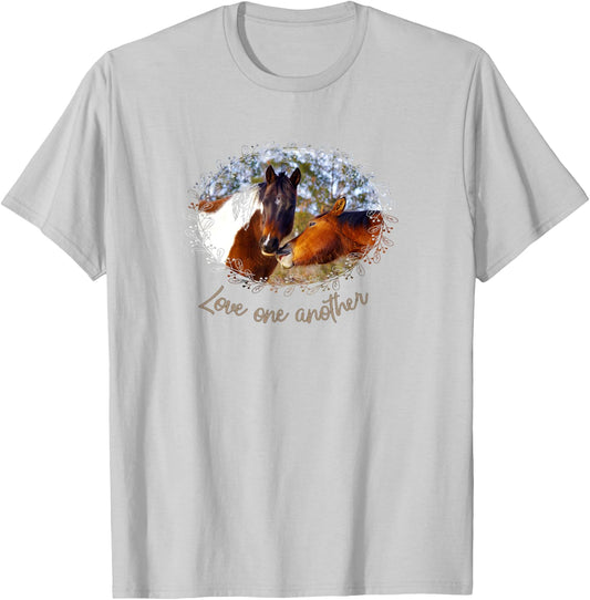 Paint Horse - Love one another T-Shirt - T-Shirt | Ash