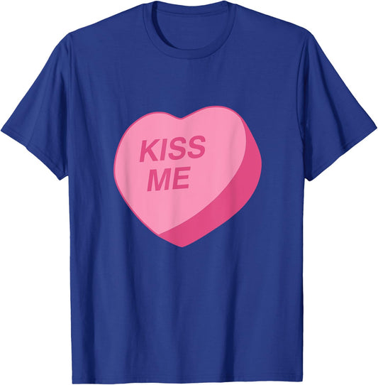 Candy Heart "Kiss Me" Valentine's Day T-Shirt - T-Shirt | Royal