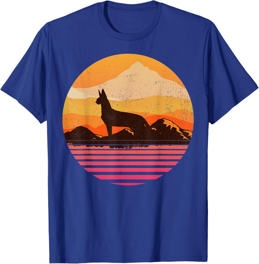 AFRICAN SERVAL Sun Mountain Vintage Retro T-Shirt - T-Shirt | Royal