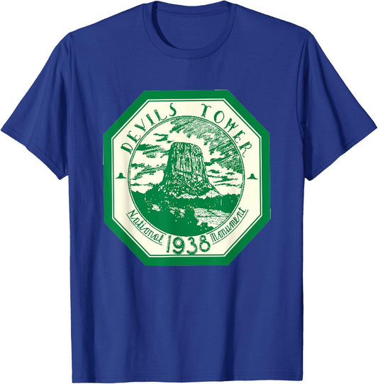 DEVILS TOWER National Park T Shirt Hiking Wanderlust T-Shirt - T-Shirt | Royal
