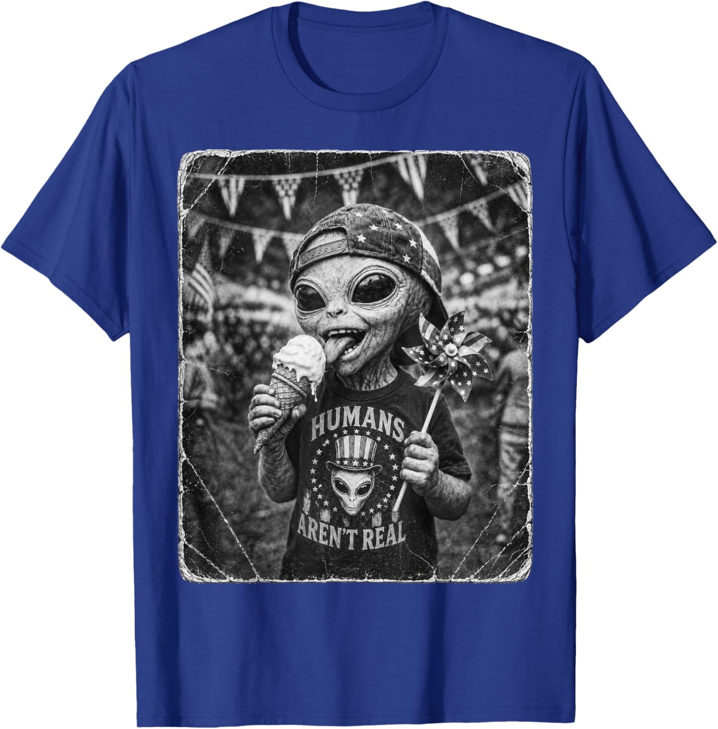 Retro Funny Alien Patriotic UFO American USA Flag 4th July T-Shirt - T-Shirt | Royal