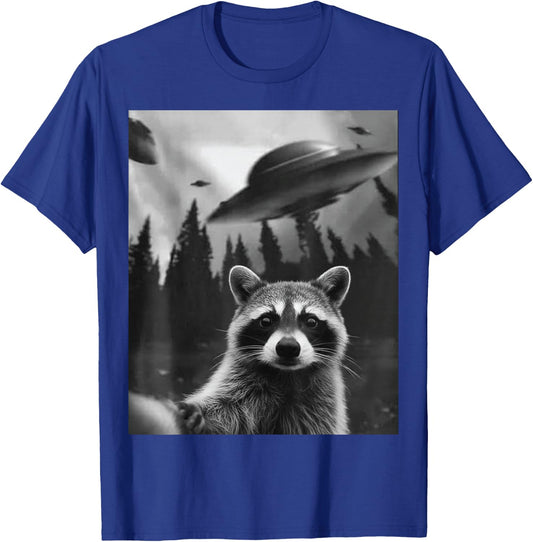 Funny Alien Raccoon UFO Retro Sci Fi Space Humor Men Women T-Shirt - T-Shirt | Royal