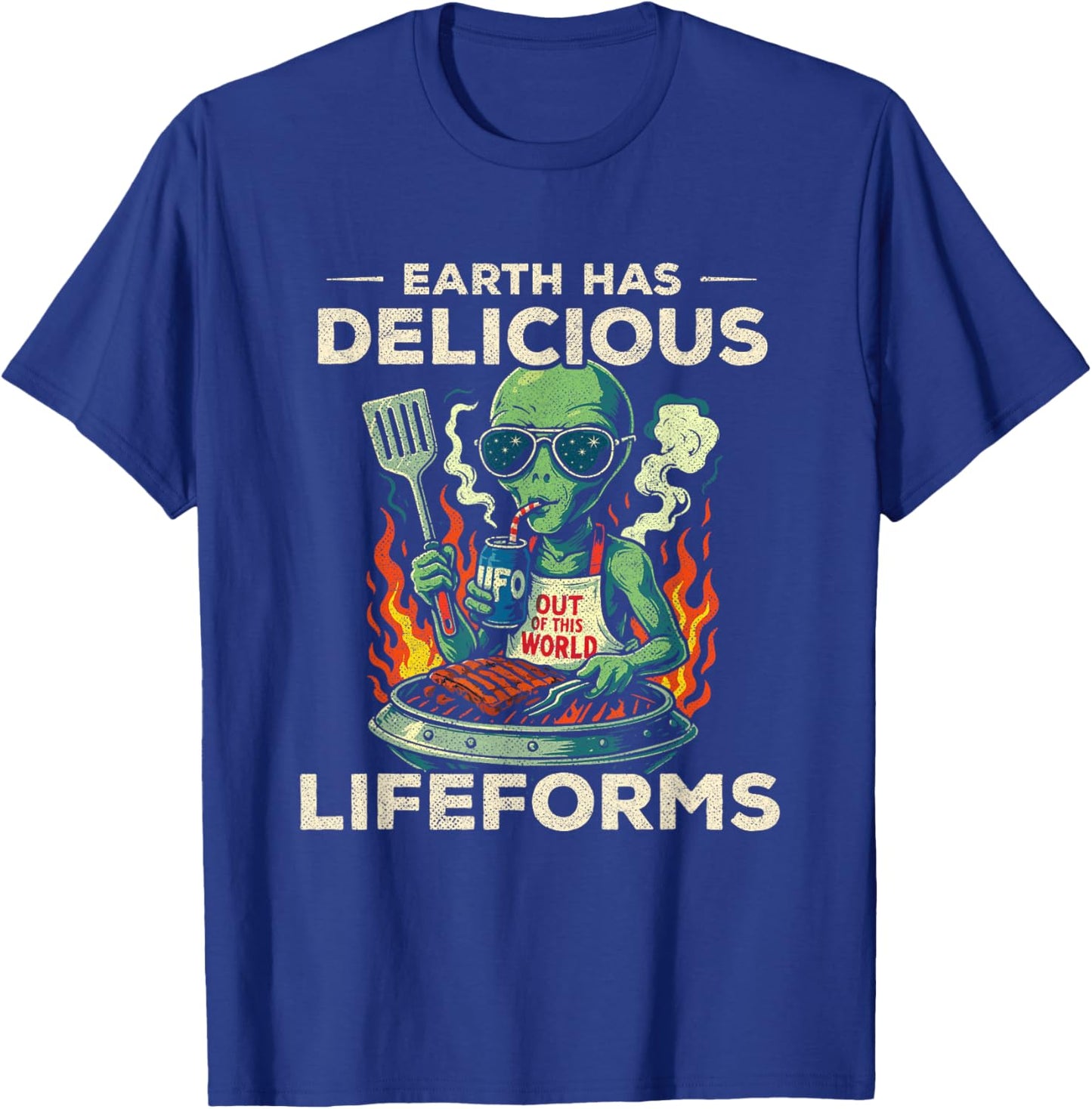 Funny Grilling UFO Spaceship BBQ Earth Lifeforms Funny Alien T-Shirt - T-Shirt | Royal