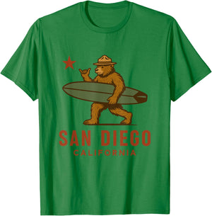 San Diego California Bear Surf Board Shaka Cali Vibes T-Shirt - T-Shirt | Irish Green
