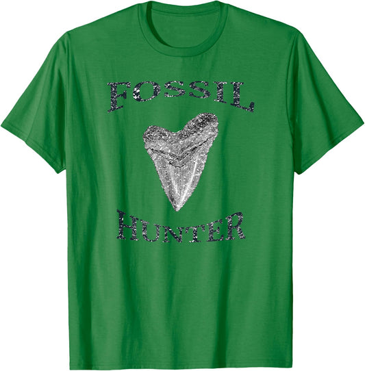 Great Distressed Fossil Hunter Megalodon Tooth Enthusiast T-Shirt - T-Shirt | Irish Green