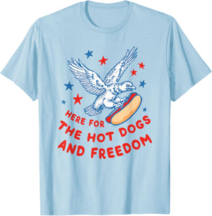 4th Of July Here For The Hot Dogs And Freedom T-Shirt - T-Shirt | Light Blue