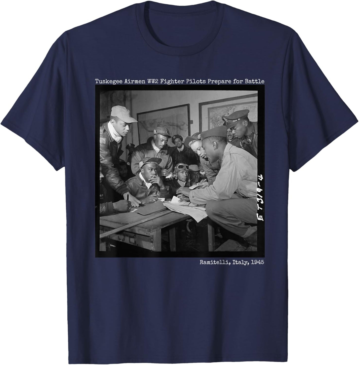 Tuskegee Airmen Preparing for Battle WW2 Small T-Shirt - T-Shirt | Navy