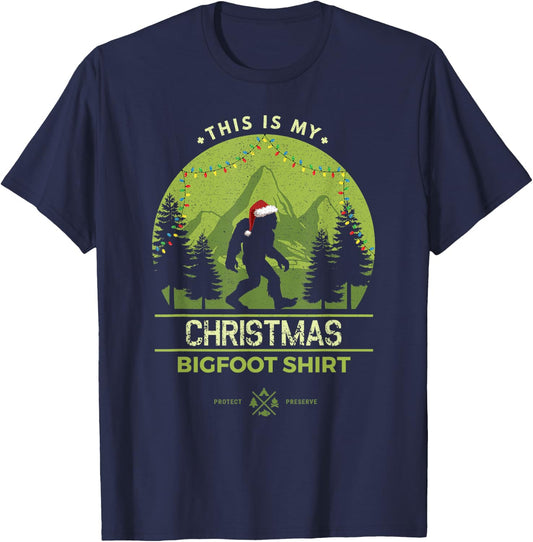 Merry Xmas Bigfoot Santa Squatch Christmas Yeti T-Shirt - T-Shirt | Navy