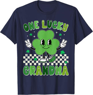 Retro Groovy One Lucky Grandma St Patrick's Day Women Mama T-Shirt - T-Shirt | Navy