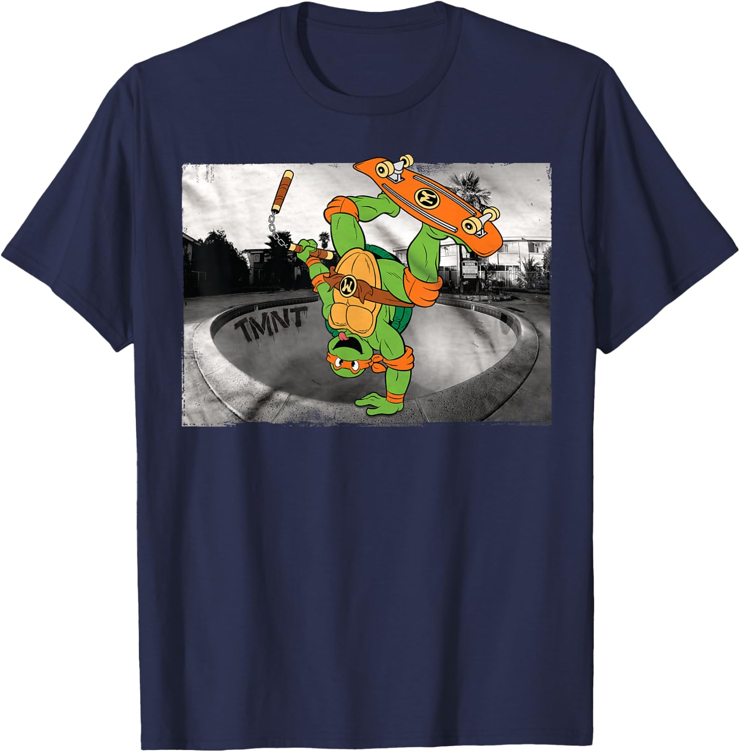 Teenage Mutant Ninja Turtles Michelangelo Skating T-Shirt - T-Shirt | Navy