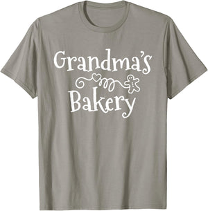Grandma's Bakery Christmas Cookie Xmas Women Baking T-Shirt - T-Shirt | Sand