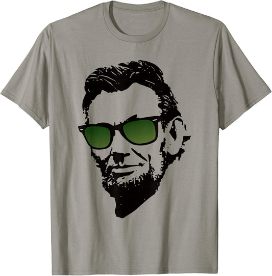 Abe Lincoln 4th July Vintage USA Funny Presidents Day Gift T-Shirt - T-Shirt | Sand