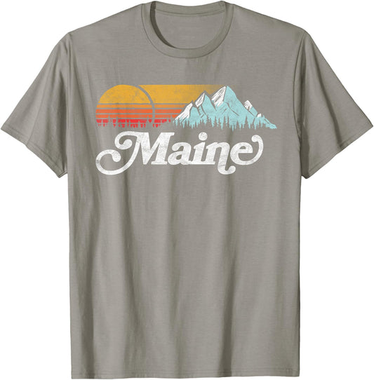 Retro Vibe Maine Vintage Mountains & Sun Small T-Shirt - T-Shirt | Sand