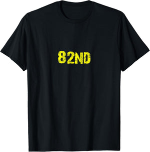 US Army 82nd Airborne Vintage 82nd ID 82 Military Gift T-Shirt - T-Shirt | Black