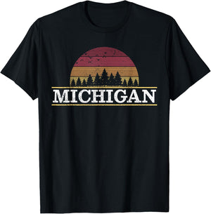 Michigan Vintage Retro Nature Outdoor Souvenir Gift T-Shirt - T-Shirt | Black