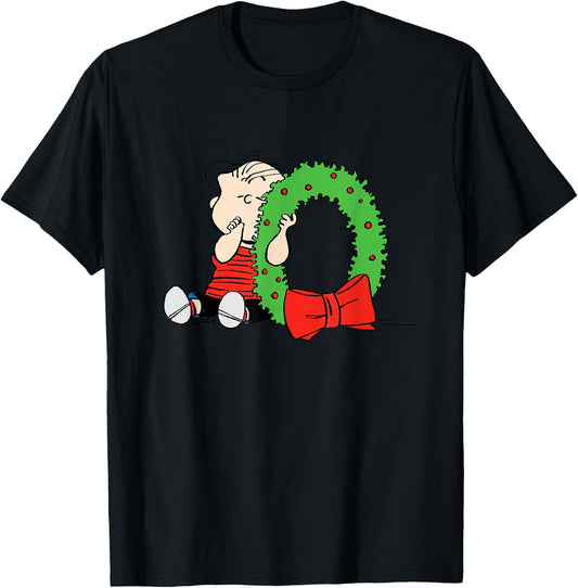 Peanuts Linus Christmas Wreath T-Shirt - T-Shirt | Black