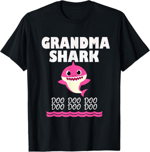 Funny Grandma shark Gift grandma T-Shirt - T-Shirt | Black