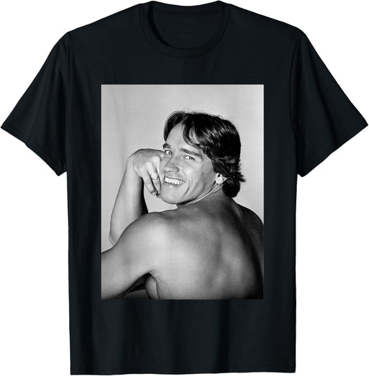 Arnold Schwarzenegger Actor & Bodybuilder Pumping Iron 1977 T-Shirt - T-Shirt | Black