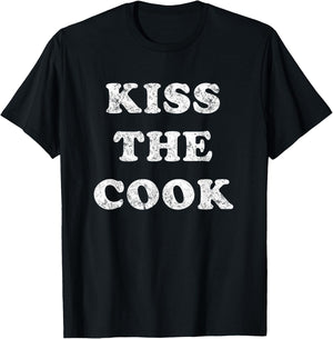 Kiss The Cook T-Shirt - T-Shirt | Black