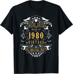 46th Birthday Women 46 Years old Men Born 1980 46 Birthday T-Shirt - T-Shirt | Black