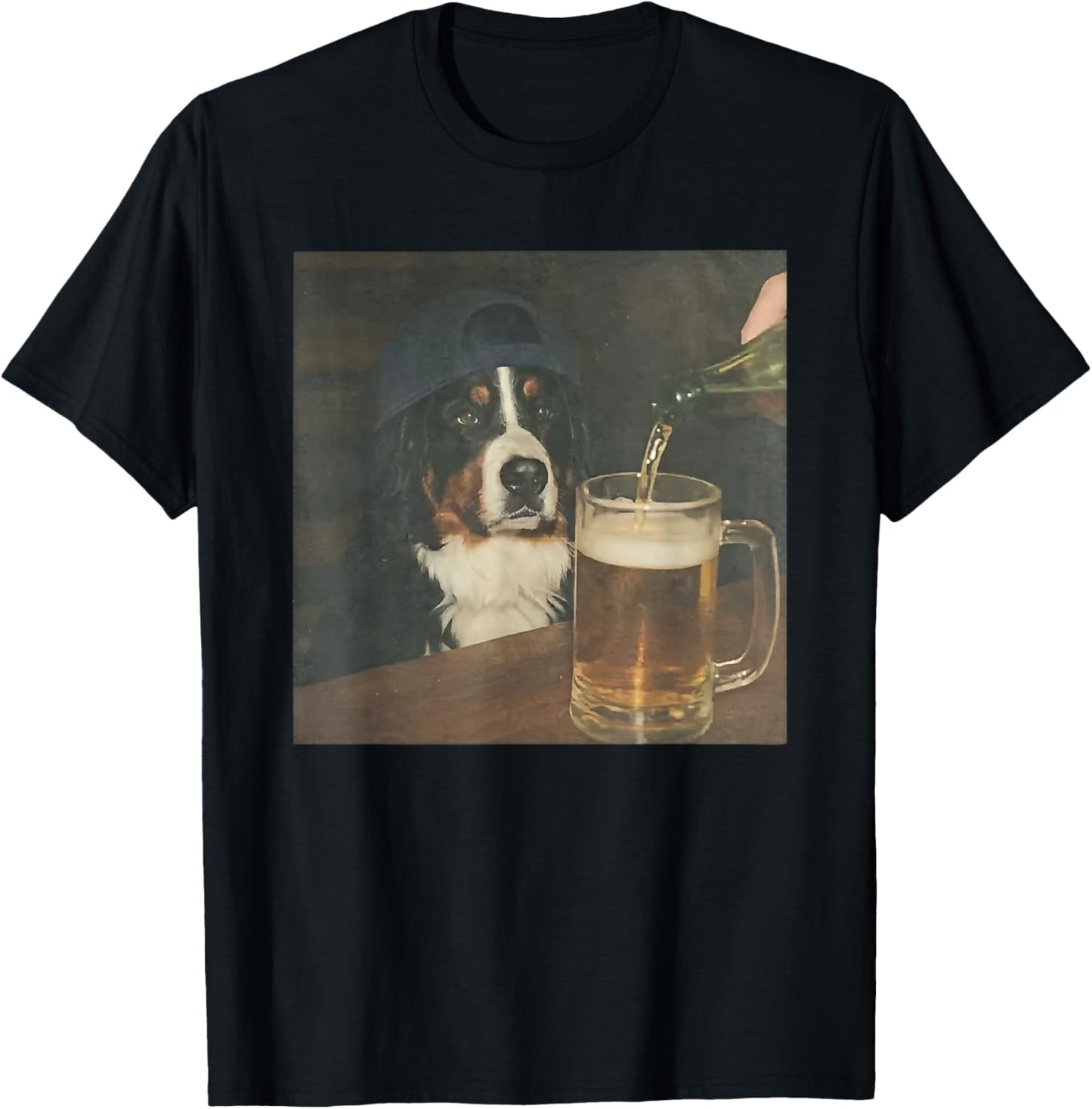 Bernese Mountain Dog Drinking Beer T-Shirt - T-Shirt | Black