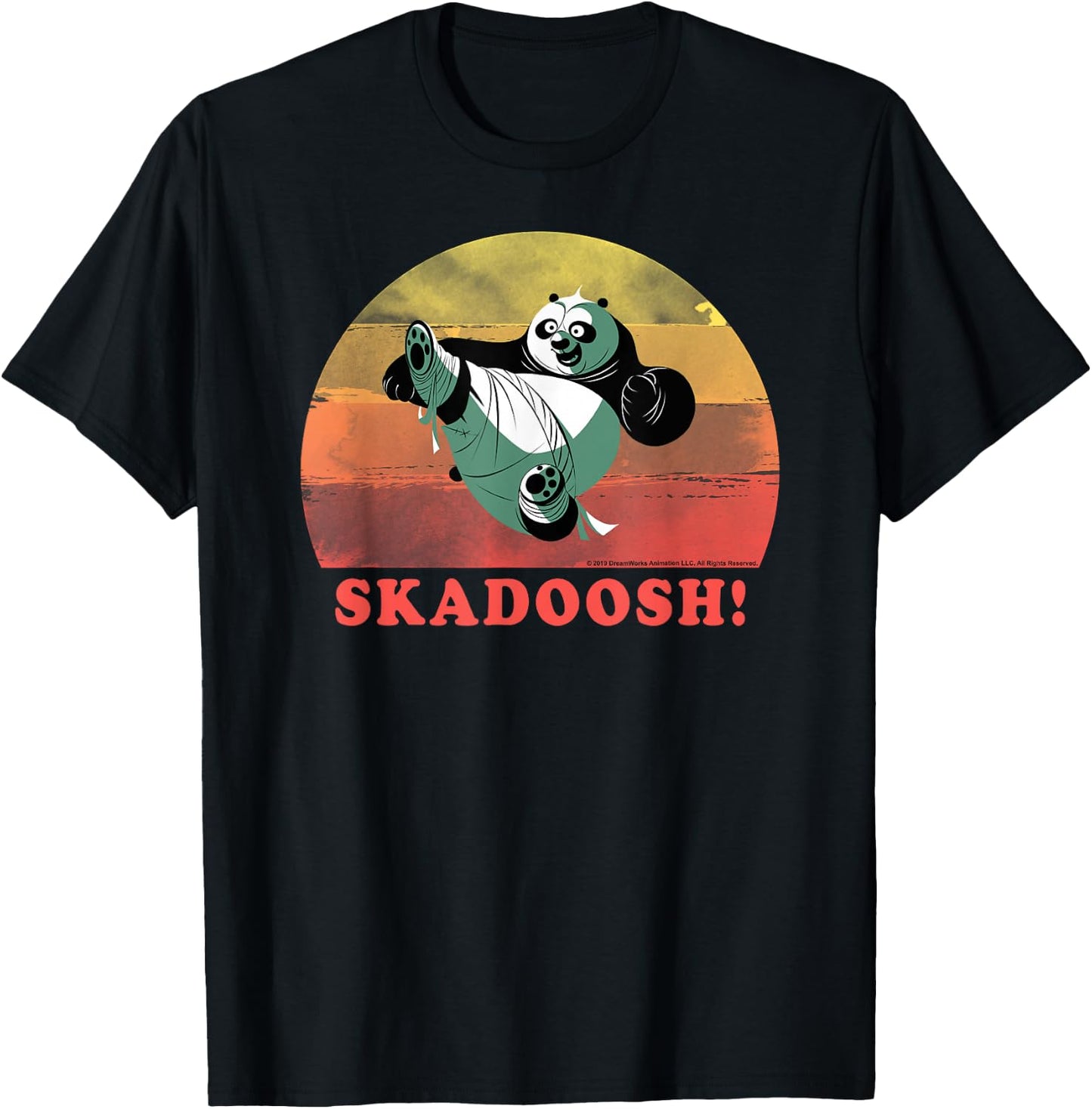 Kung Fu Panda Skadoosh! Retro Circle Portrait T-Shirt - T-Shirt | Black
