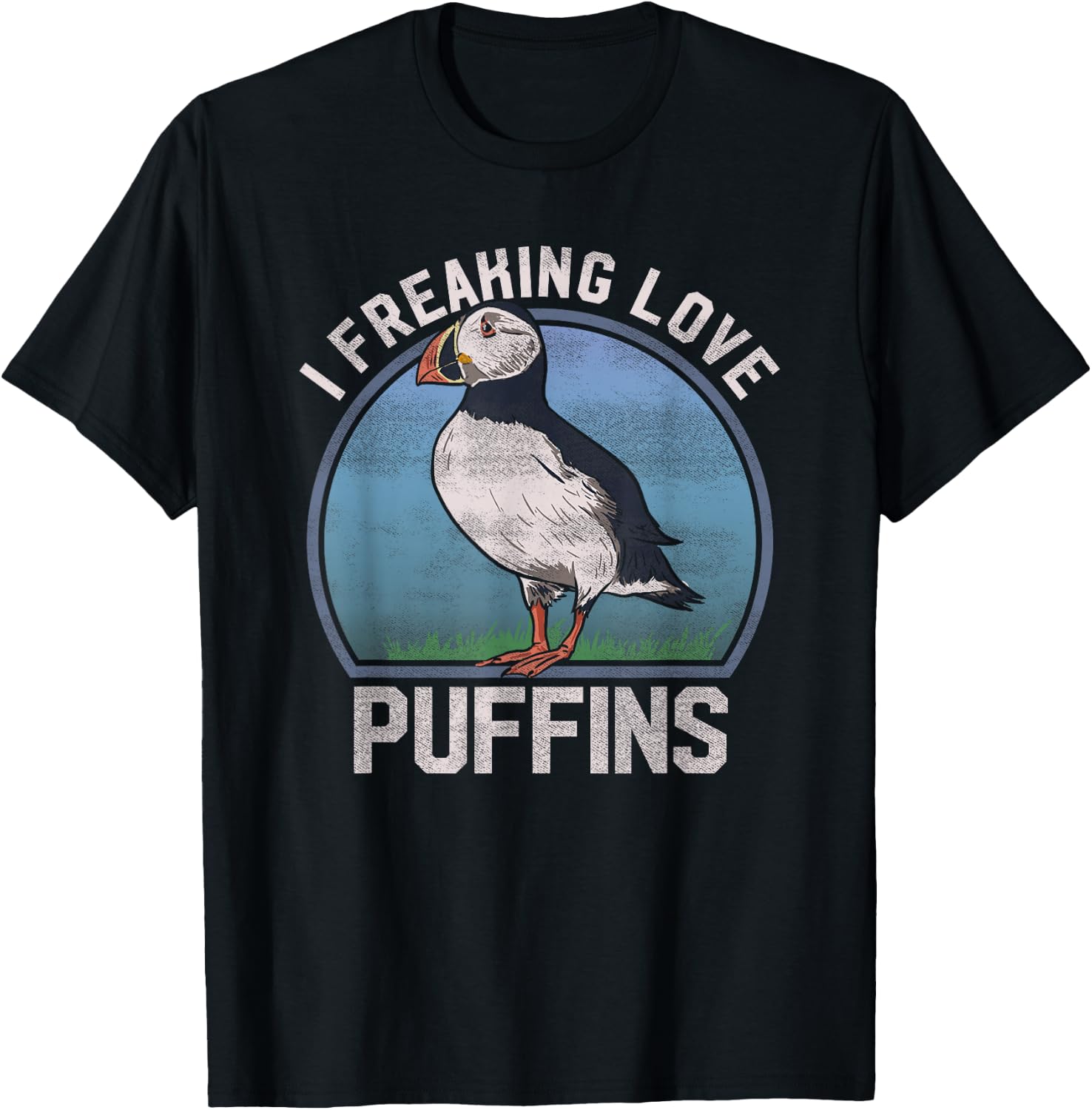 "I Freaking Love Puffins" Funny Seabird Puffin T Shirt T-Shirt - T-Shirt | Black