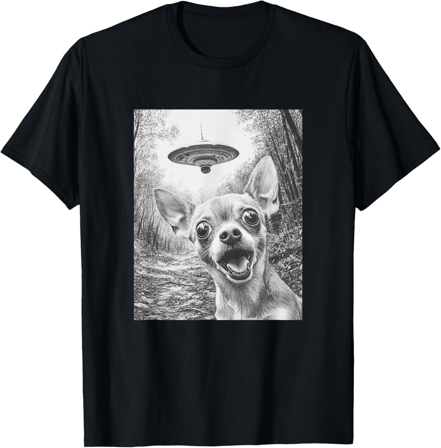 Funny Alien Chihuahua Selfie with UFO T-Shirt - T-Shirt | Black